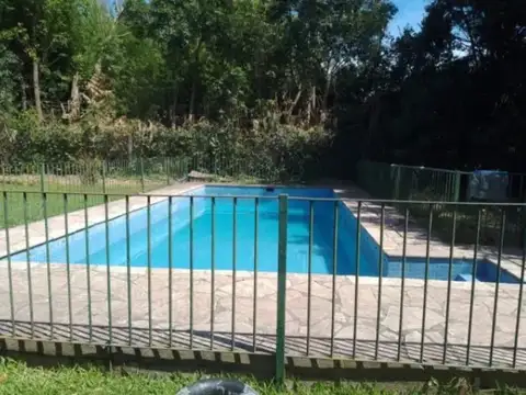 Casa Chalet  en Venta en Manuel Alberti, Pilar, G.B.A. Zona Norte