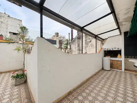 Depto Tipo Casa en Venta 27 años