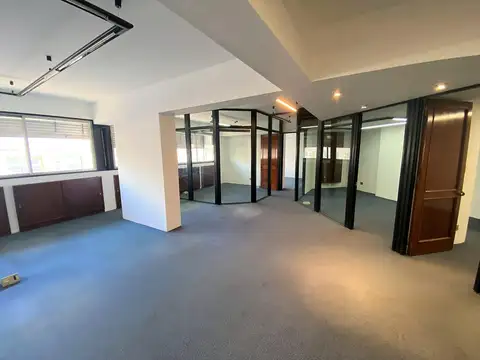 Piso de oficinas en Diagonal Julio A Roca 620