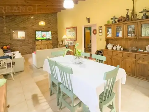 Casa en Venta con 1 cochera