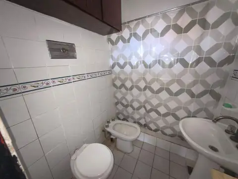 VENTA CASA 4 AMB PILAR CON PILETA