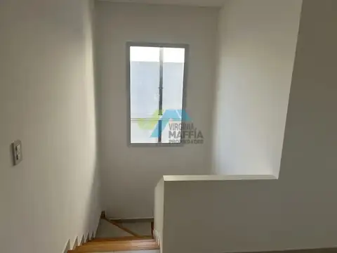 Casa en Venta en Pilar del Este - Santa Elena, USD 189.000