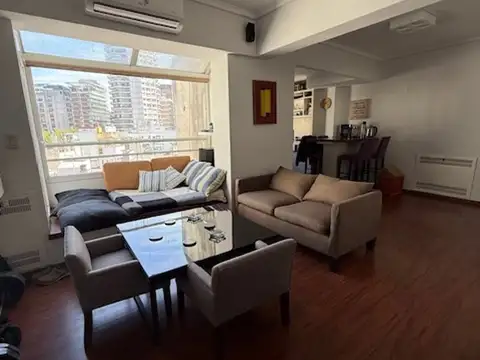 VENTA AMPLIO Y LUMINOSO DEPTO EN BELGRANO