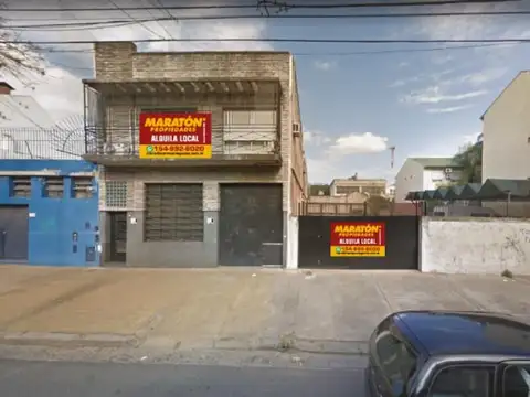 Terreno en venta en Villa Devoto con gran playa de estaciona