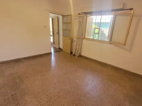 VILLA BALLESTER: PH 2 AMB CON JARDIN. CONSULTE