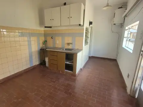 Depto Tipo Casa en Alquiler de 1 dormitorio