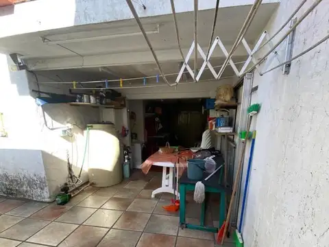 Depto Tipo Casa en Venta 48 años