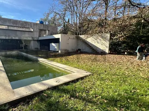 422 entre 141 Bis y 142. Casa en Venta a terminar - Arturo Seguí, La Plata