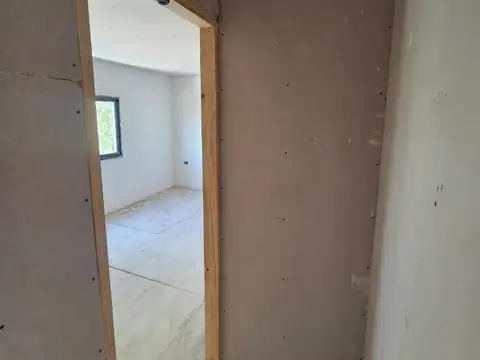 Depto Tipo Casa en Venta en Bernardino Rivadavia, USD 75.000