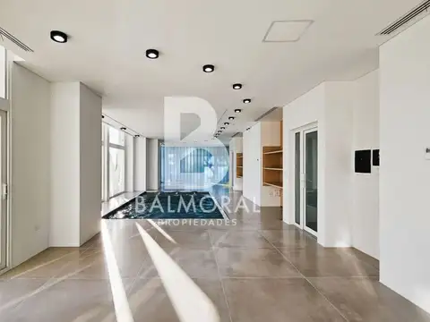 Av. Bunge 1600, Piso 1