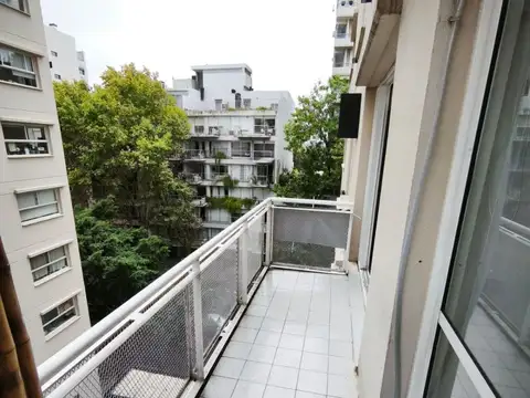 Departamento con balcón en Alquiler - Nuñez Joven