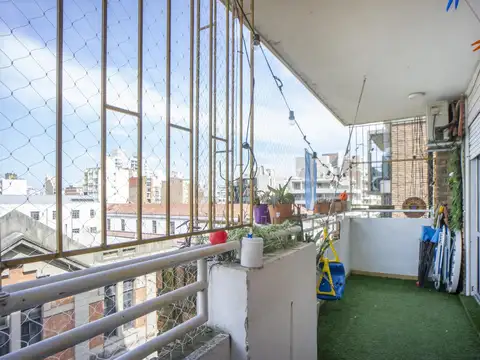 Departamento 5 ambientes con 3 baños