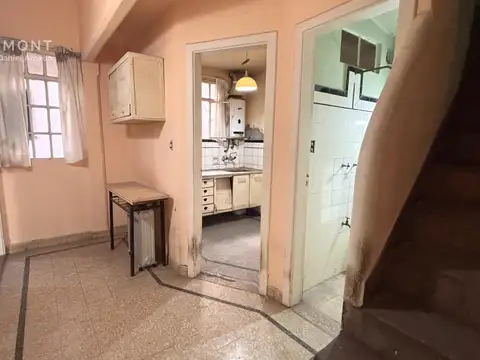 Depto Tipo Casa 4 ambientes con 2 baños