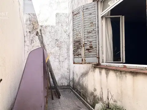 Depto Tipo Casa en Venta al Este