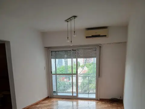 Avenida Juan De Garay 3700, Piso 3