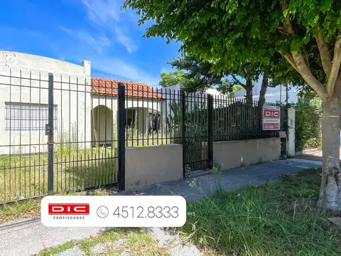 Casa 2 dormitorios Venta - Villa Adelina