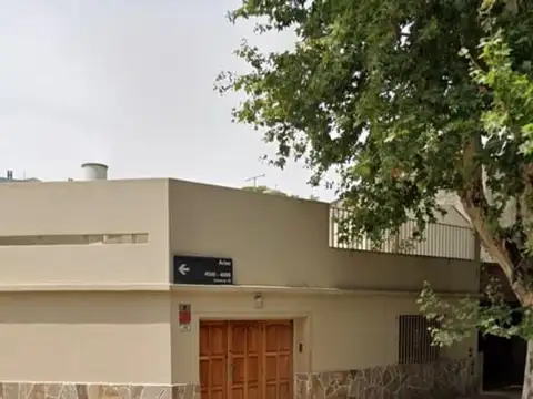 Casa en Venta en Saavedra, USD 243.000