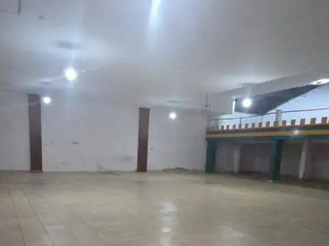 Galpón en alquiler en Zona Centro