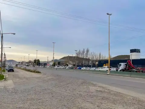 Avenida Hipólito Yrigoyen 4300