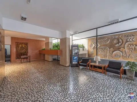 VENTA DEPARTAMENTO PATIO TERRAZA BARRIO CHINO