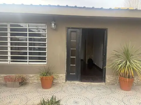 Casa en Venta en Plottier, Confluencia