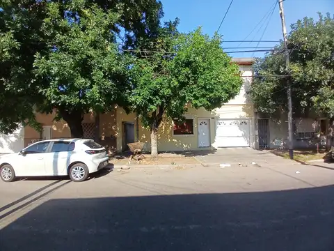 Ph - Alquiler - Argentina, Tres de Febrero - Hornos 4030