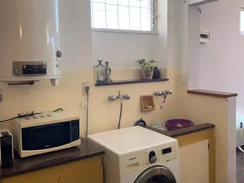 Departamento 4 ambientes con 2 baños