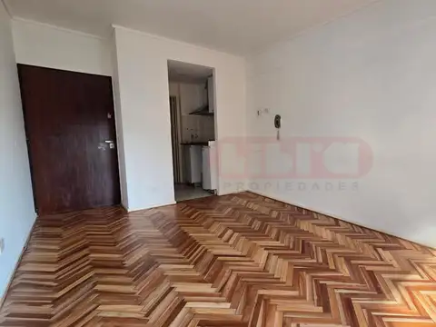 Av Maipu 2400, Piso 8°