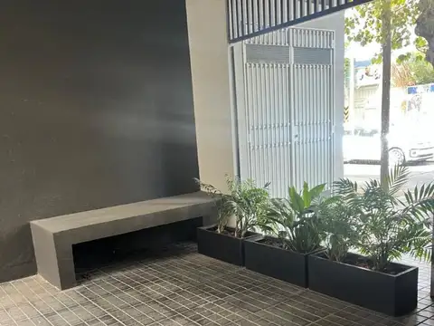 m.marcon 2900, Piso 1