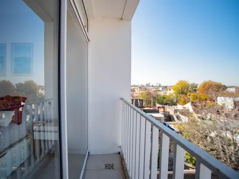 VENTA DEPARTAMENTO 3 AMB CON BALCON EN AVELLANEDA