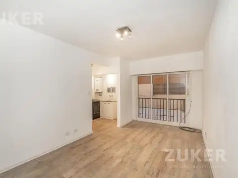 Departamento Monoambiente reciclado en  Caballito