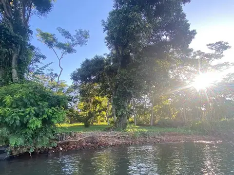 Terreno en Venta en Posadas, USD 160.000