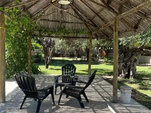 Casa en Venta con 4 cocheras