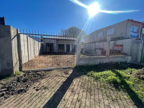 EN VENTA CASA TOTALMENTE REFACCIONADA