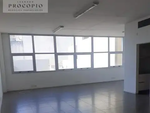Oficina en Alquiler en Ramos Mejia, Partido de La Matanza