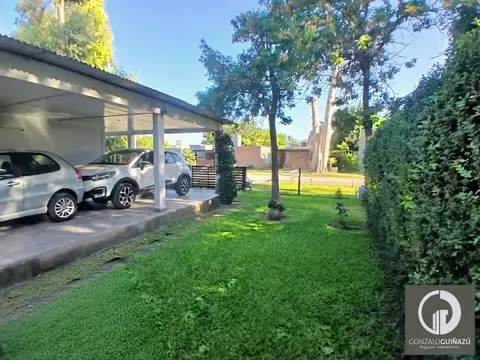 Casa 6 ambientes con 2 baños