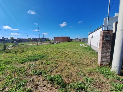 TERRENO, CAMPOS DEL OESTE ALVEAR. 300M2