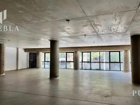Oficina en Alquiler en Parque Patricios