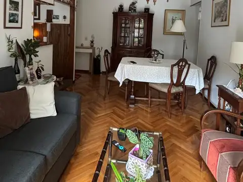 3 ambientes 120M2 patio parque piscina y bauleras cocina separada