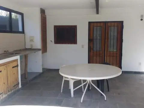 Casa en Venta en Del Viso, USD 158.000