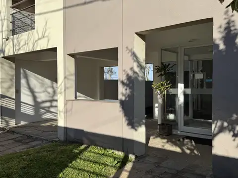 Reibel entre Brown y Juan José Paso