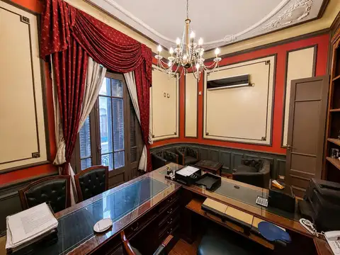 VENTA SAN NICOLAS PISO 180M² - APTO PROFESIONAL Y VIVIENDA
