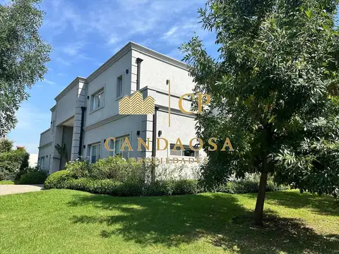 Casa en Venta en Pilar Del Este, USD 420.000