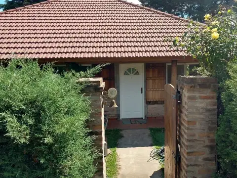 CASA EN VENTA - PARQUE SAKURA