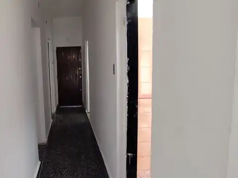 VENTA CASA 3 AMB/LOTE  300 MTS JOSE C PAZ