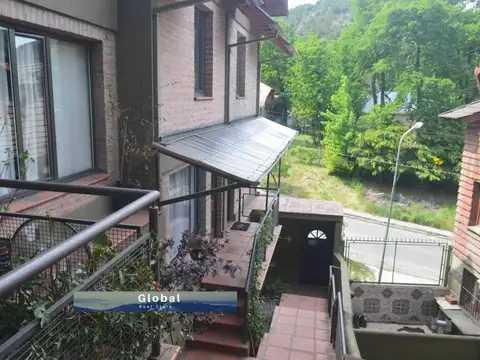 Edificio En Bloque 7 Deptos De 1 Y 2 Dorm, San Martín De Los Andes Patagonia Argentina 1700