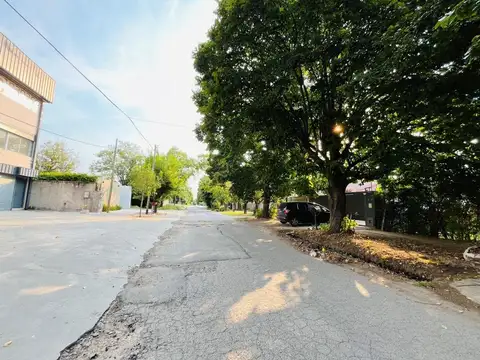 LOTE EN VENTA HERNANDEZ