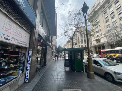 Diagonal Norte al 800