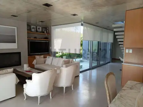 Casa en Alquiler Temporal de 4 dormitorios