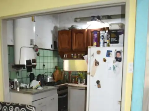Casa en Venta con 3 cocheras